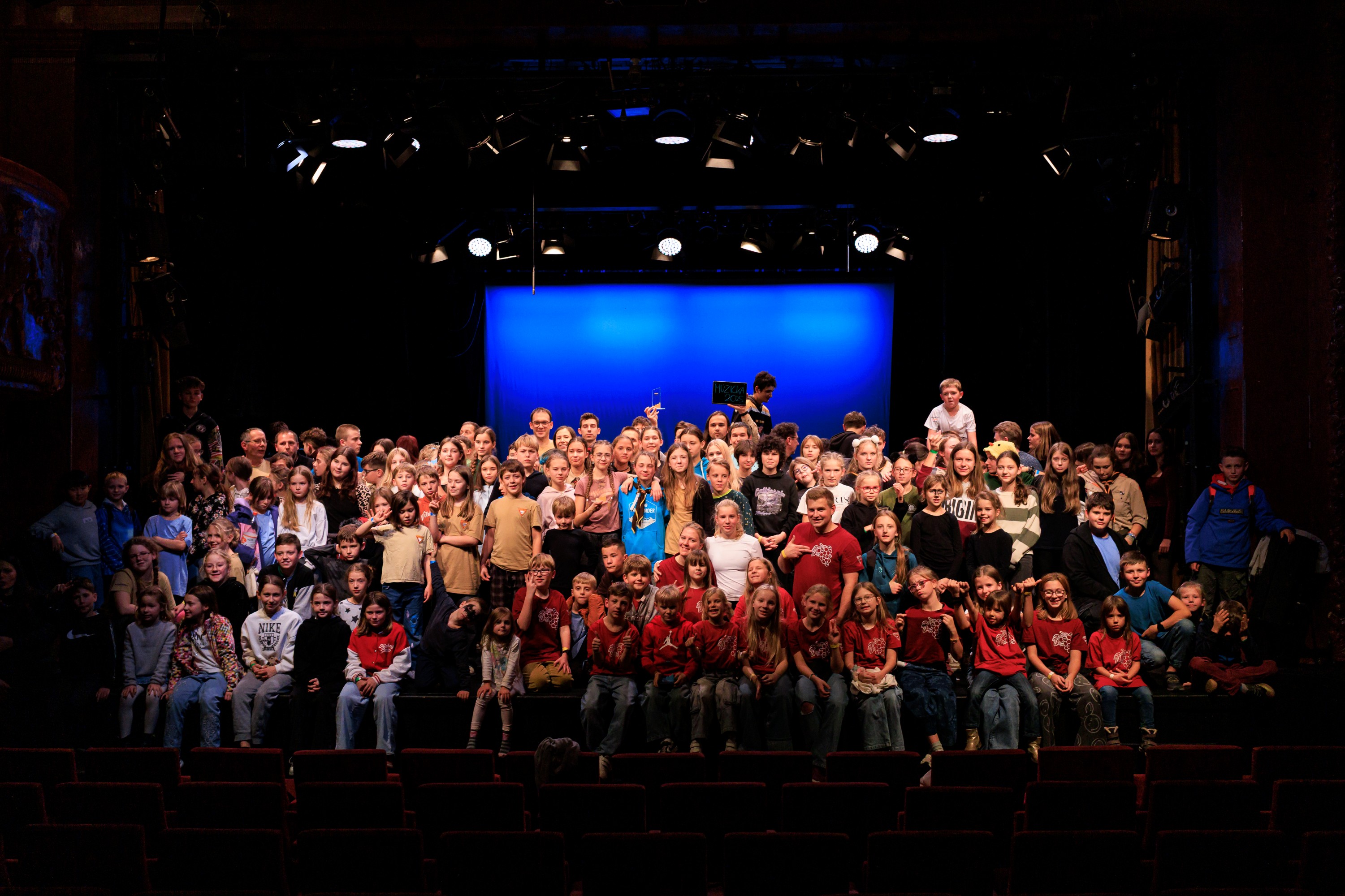 Tajemství staré knihy otevřeno na divadelních prknech